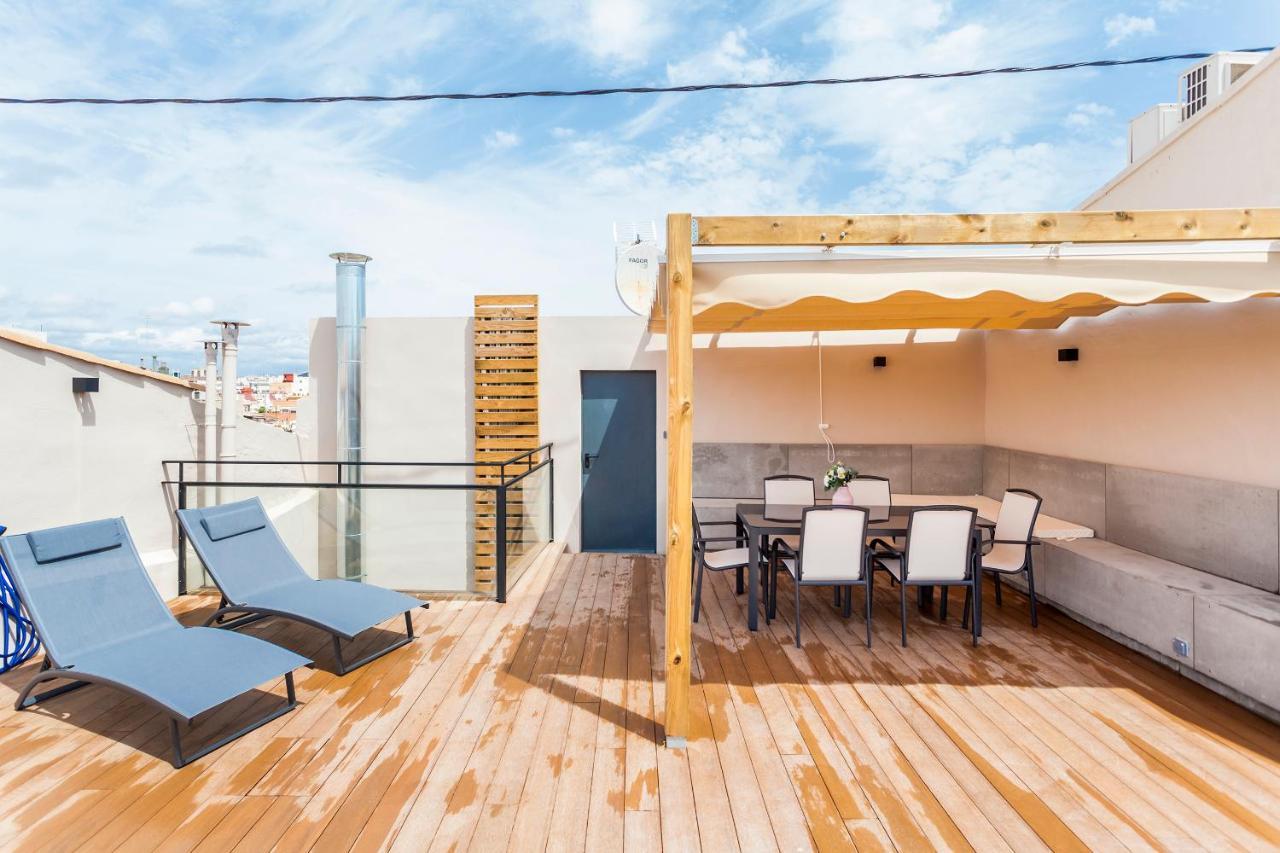 Puerto Beach Suites Valencia Exterior foto